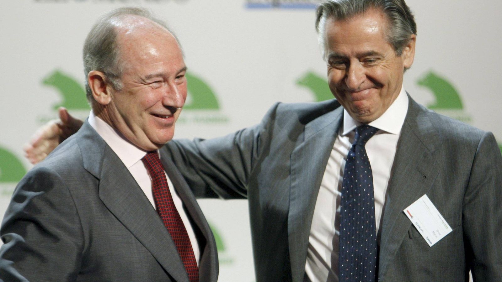 Foto: El expresidente de Caja Madrid, Miguel Blesa, junto al exdirector gerente del FMI Rodrigo Rato en 2008. (Efe)