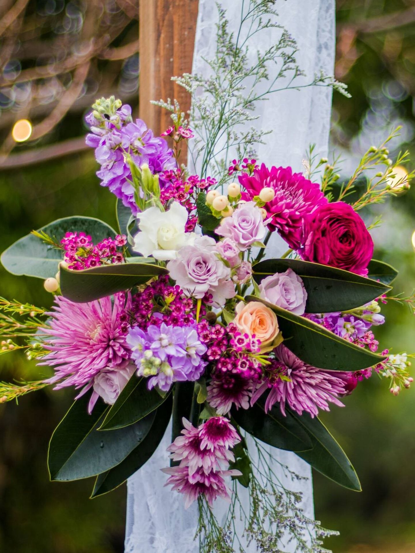 Flores para decorar tu boda. (Rob Sarmiento para Unsplash)
