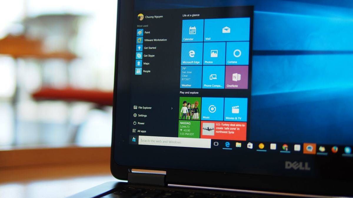 Una mujer demanda a Microsoft por 'obligar' a instalar Windows 10 y gana 10.000$