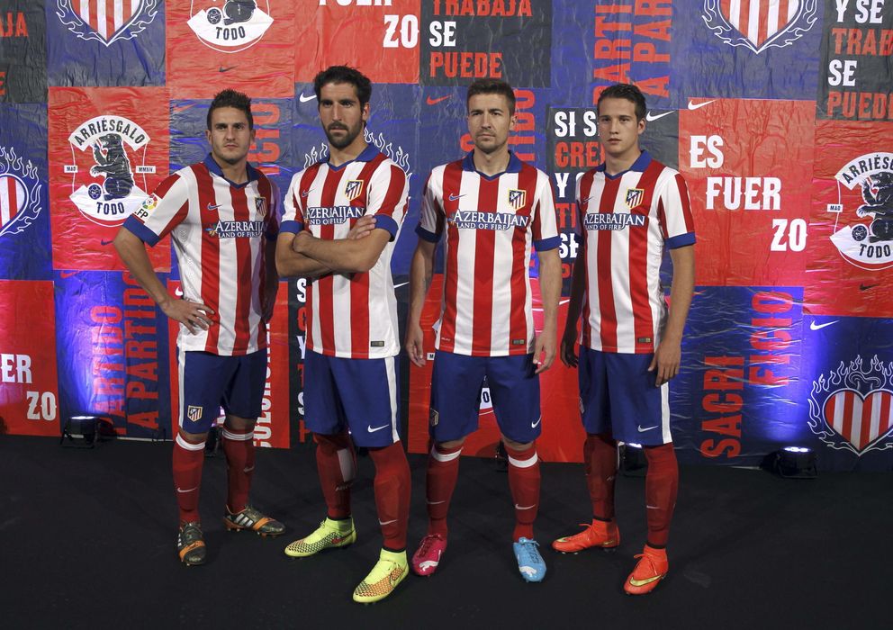 Foto: Koke, Raúl García, Gabi y Manquillo en la presentación de la nueva camiseta del Atlético (Efe).