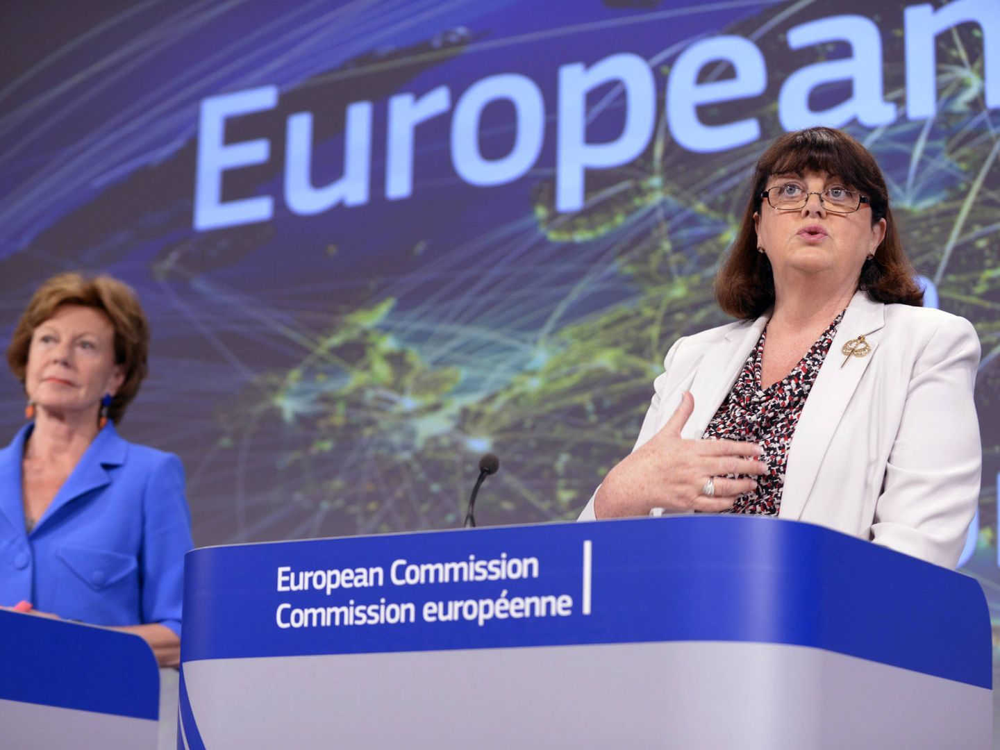 La UE lleva desde 2012 tratando de domar a editoriales como Elsevier para facilitar el acceso abierto. (Reuters)