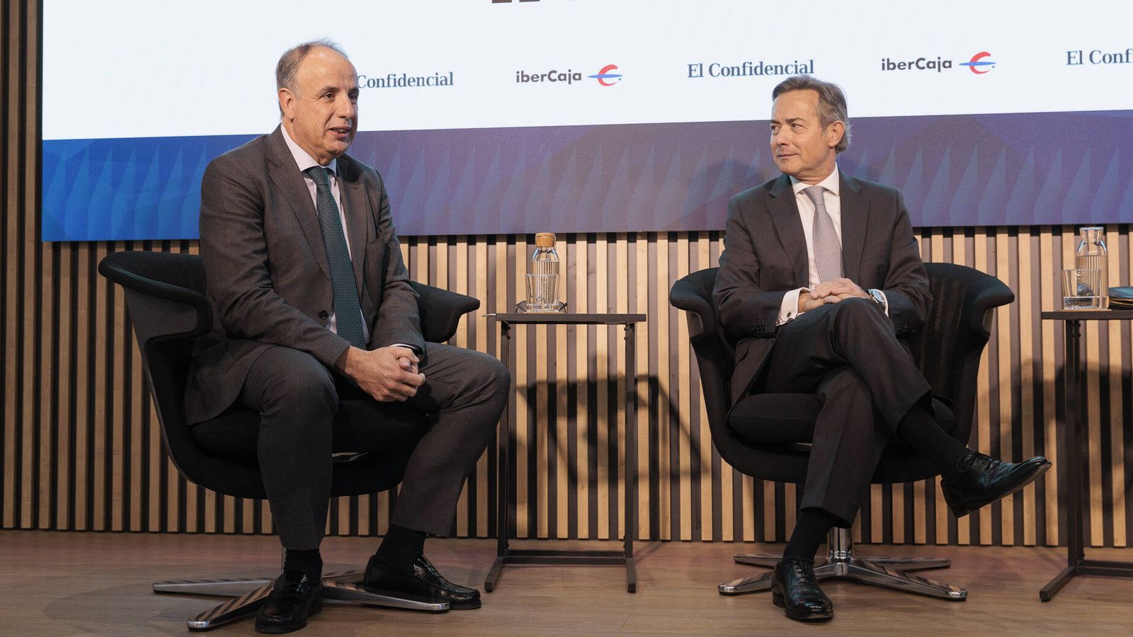 José Vicente Marco Herrero, director territorial de Madrid y Noroeste de Ibercaja Banco y Ricardo Martínez Rico, presidente y CEO de Equipo Económico.
