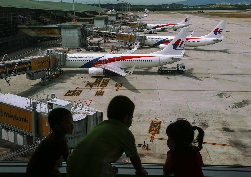 Foto: Varios aviones de la compañía Malaysia Airlines (Reuters)