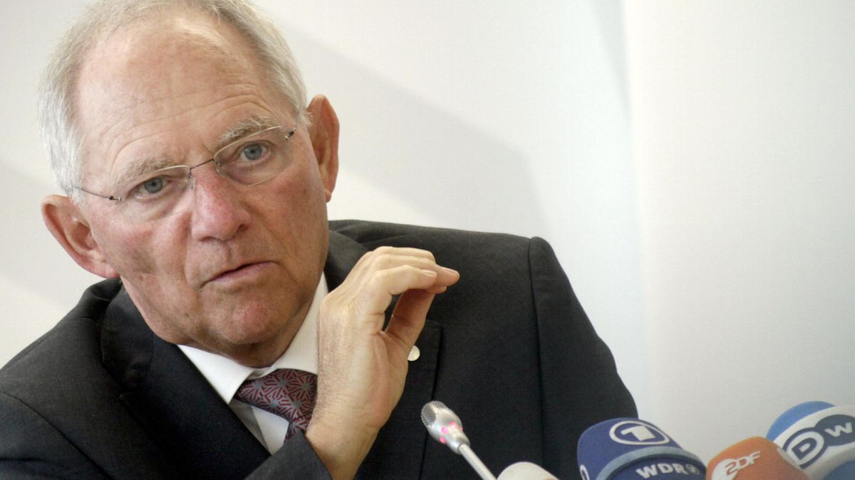 Schäuble vuelve a la carga contra Grecia: quiere que salga del euro