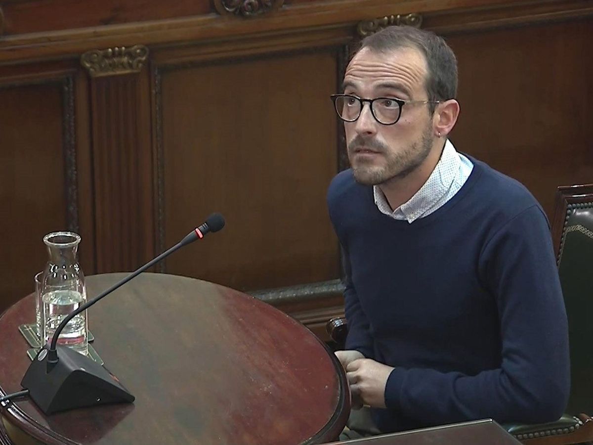 Foto: Jaume Mestre, en el juicio del 'procés'. (EFE)