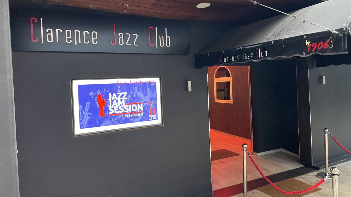 Entrada Clarence Jazz Club. (A. R.)