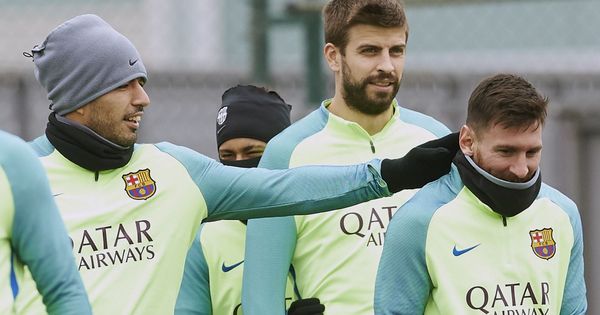 Foto: Suárez, Piqué, Messi y Neymar, en un entrenamientor eciente (EFE) 