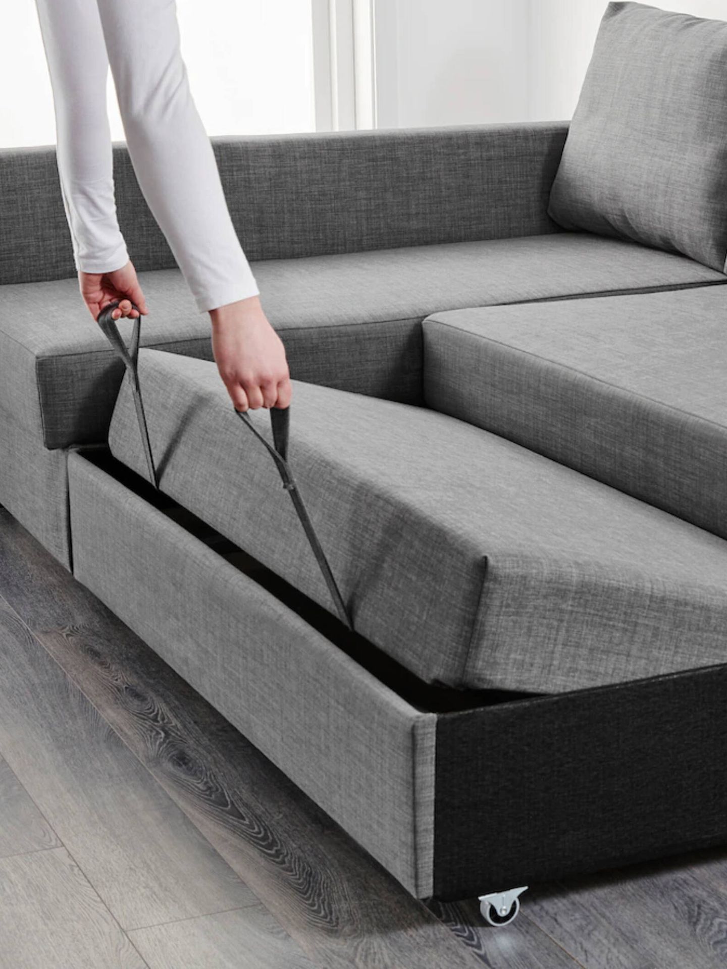 celos vecino Celda de poder Este sofá de Ikea es el mueble que necesitas para una casa pequeña, pero  ordenada