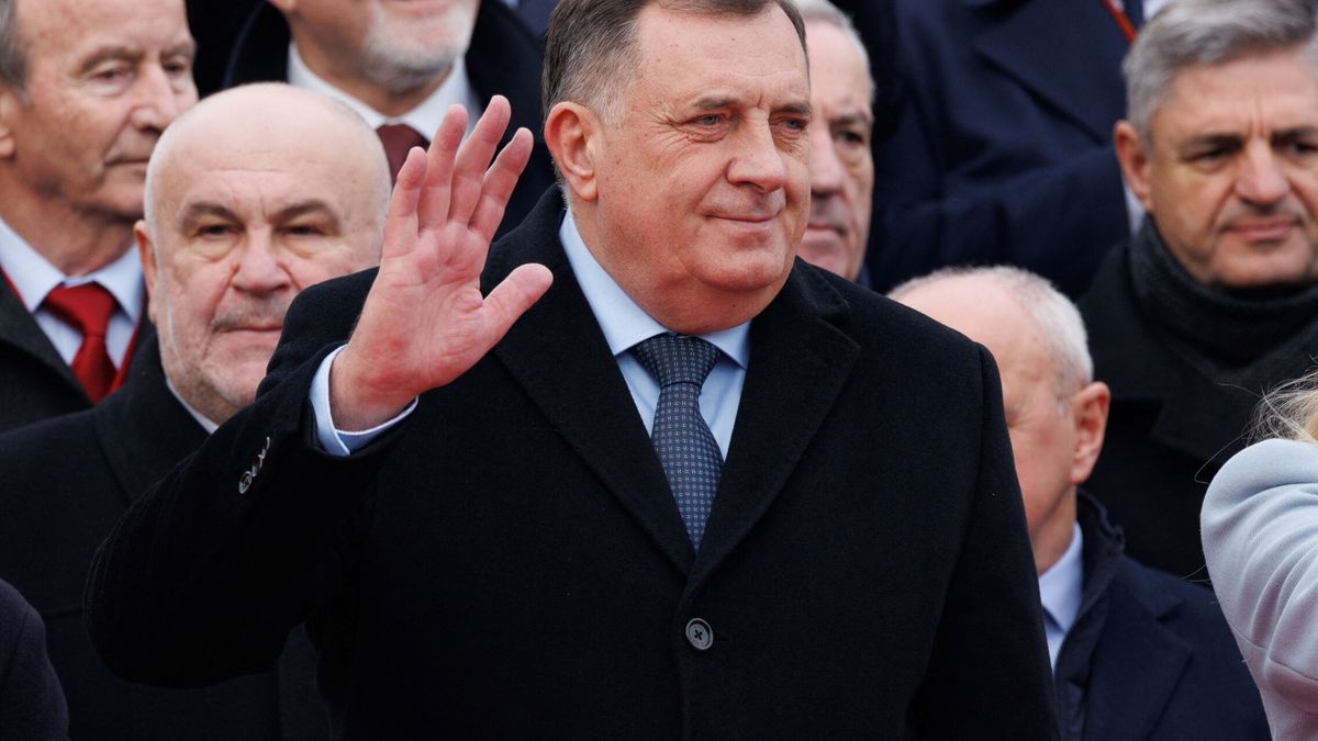 El eco de la guerra se siente en Bosnia: tensión por contactos entre Rusia y el líder serbobosnio