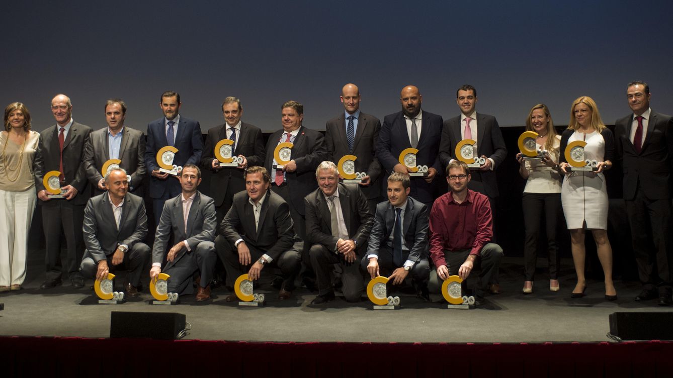 Foto: Imagen de los premiados durante la celebración de la entrega de galardones. (Computing)