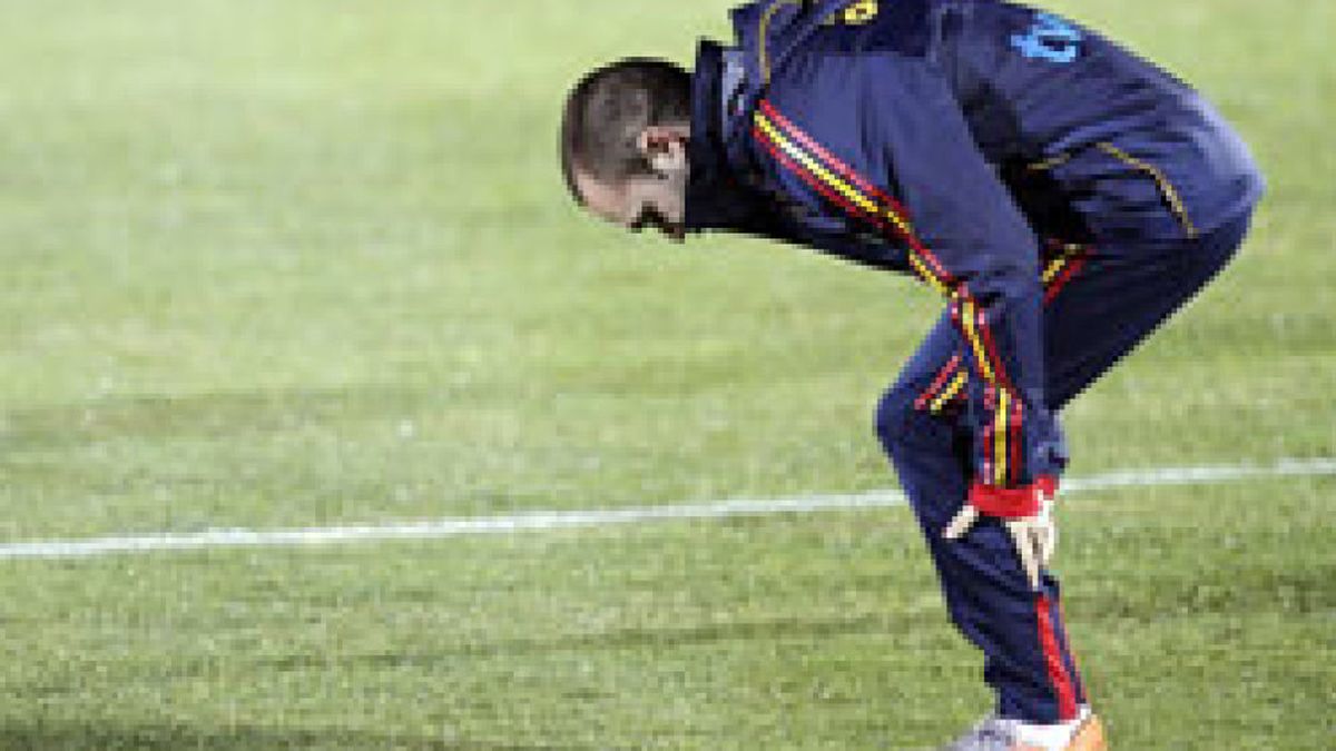 Del Bosque reconoce que "Iniesta no está bien" para jugar la "final" ante Honduras