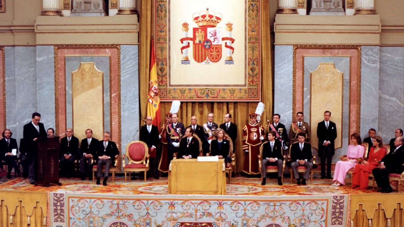 Foto: Acto de juramento de la Constitución del príncipe Felipe. (Congreso de los Diputados)