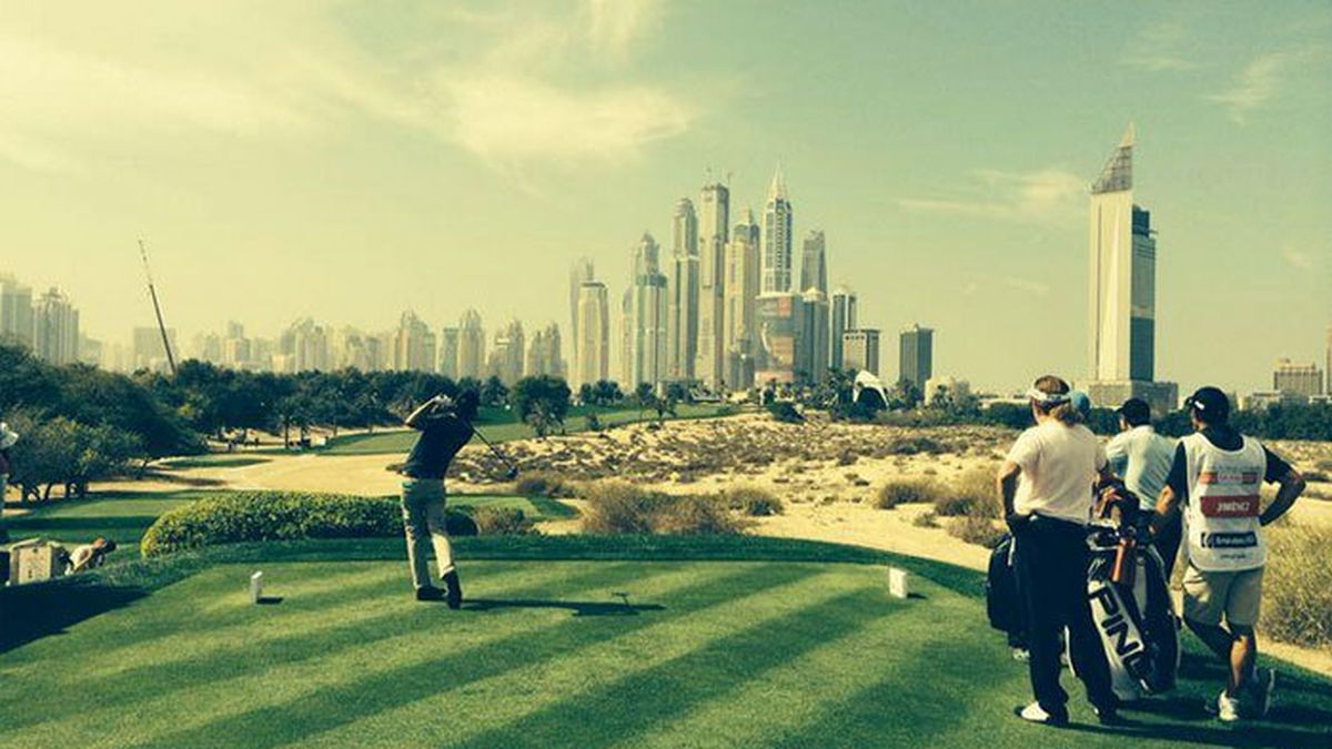 El 'nuevo Seve' homenajea a su padre en un torneo de golf en Dubai