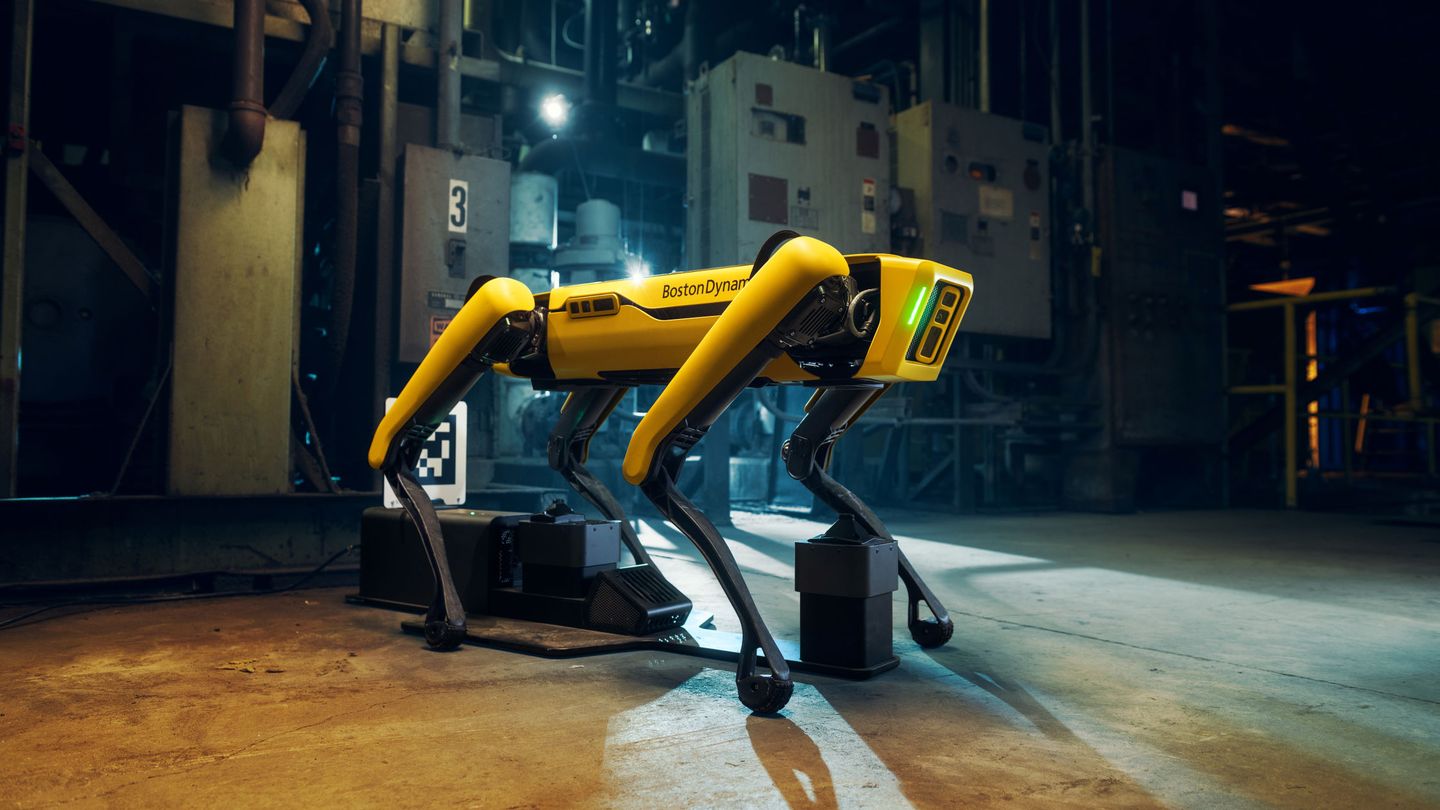 El robot Spot, en plena acción. (Reuters)