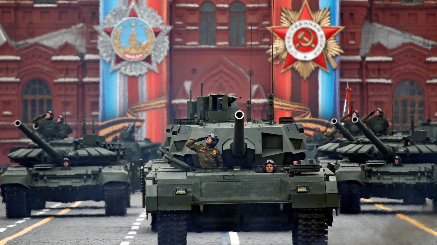 Pese al auge beligerante de Moscú, todavía está a años luz de EEUU. (Reuters)