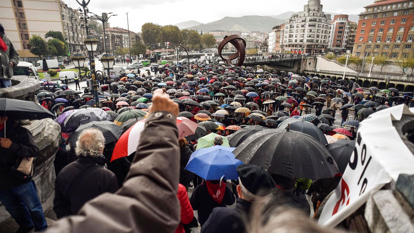 Manifestación de pensionistas en Bilbao. (Efe - Miguel Toña)