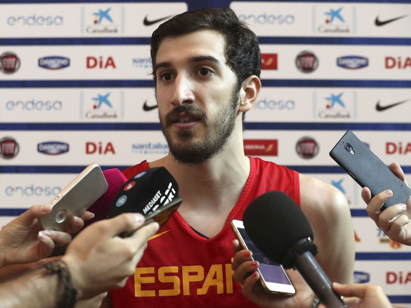 La opciones de Guillem Vives de estar en el EuroBasket aumentan tras la baja de Sergio Llull. (EFE)