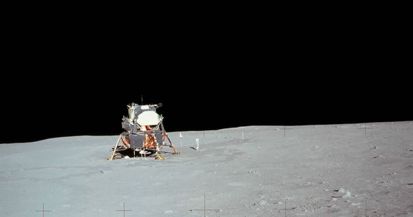 Foto: Neil Armstrong en la luna. (Mediapro)