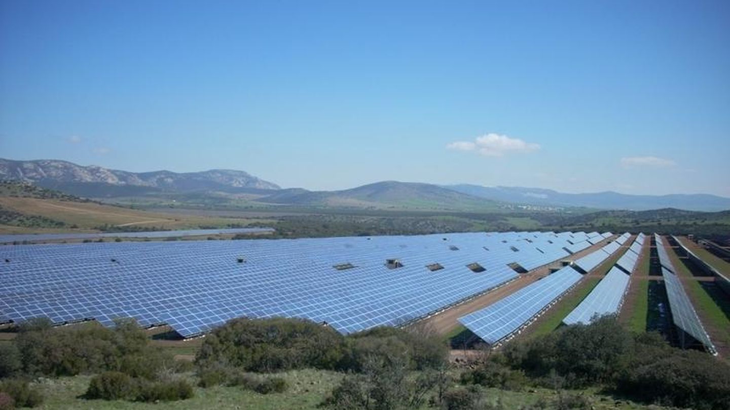 Imagen de archivo de un parque fotovoltaico. (Cedida)