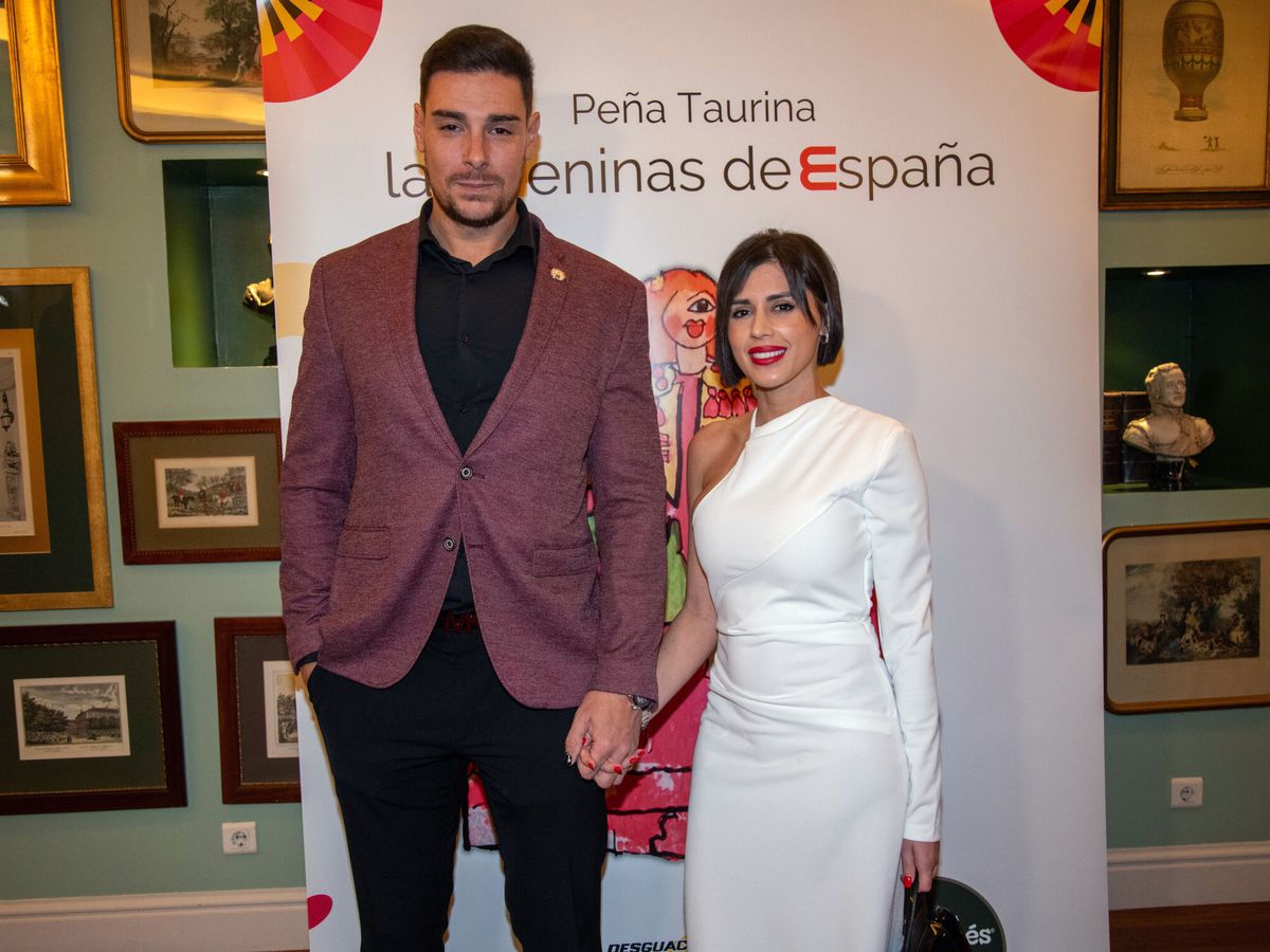 Foto: Jacobo Ostos y su ex pareja, Mery Jim, posan durante la entrega de unos premios taurinos. (Europa Press/José Oliva)