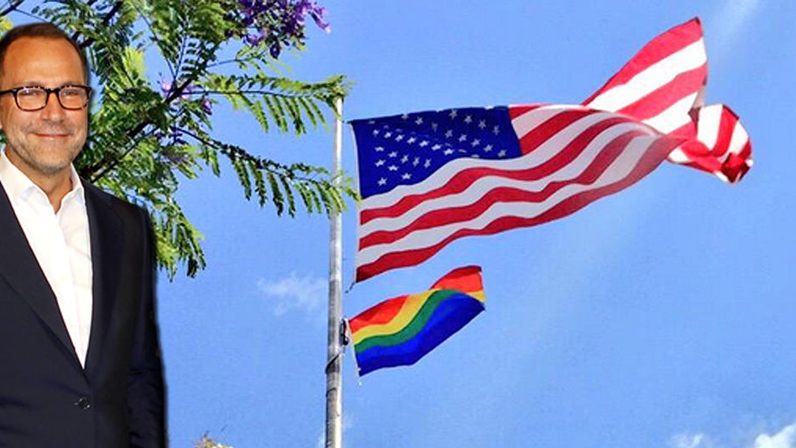 Foto: La bandera gay ondea en la residencia americana