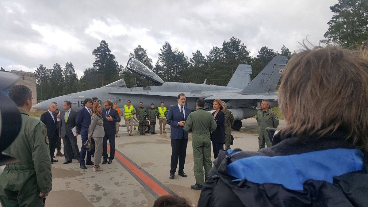 Rajoy visita a los militares desplegados en Estonia con la OTAN frente a Putin