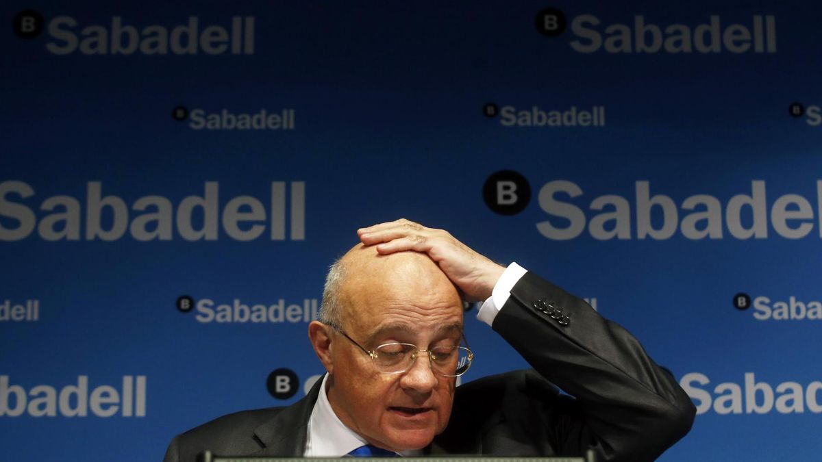 Sabadell se hace con el 5,5% de Banco Comercial en plena crisis de Espirito Santo