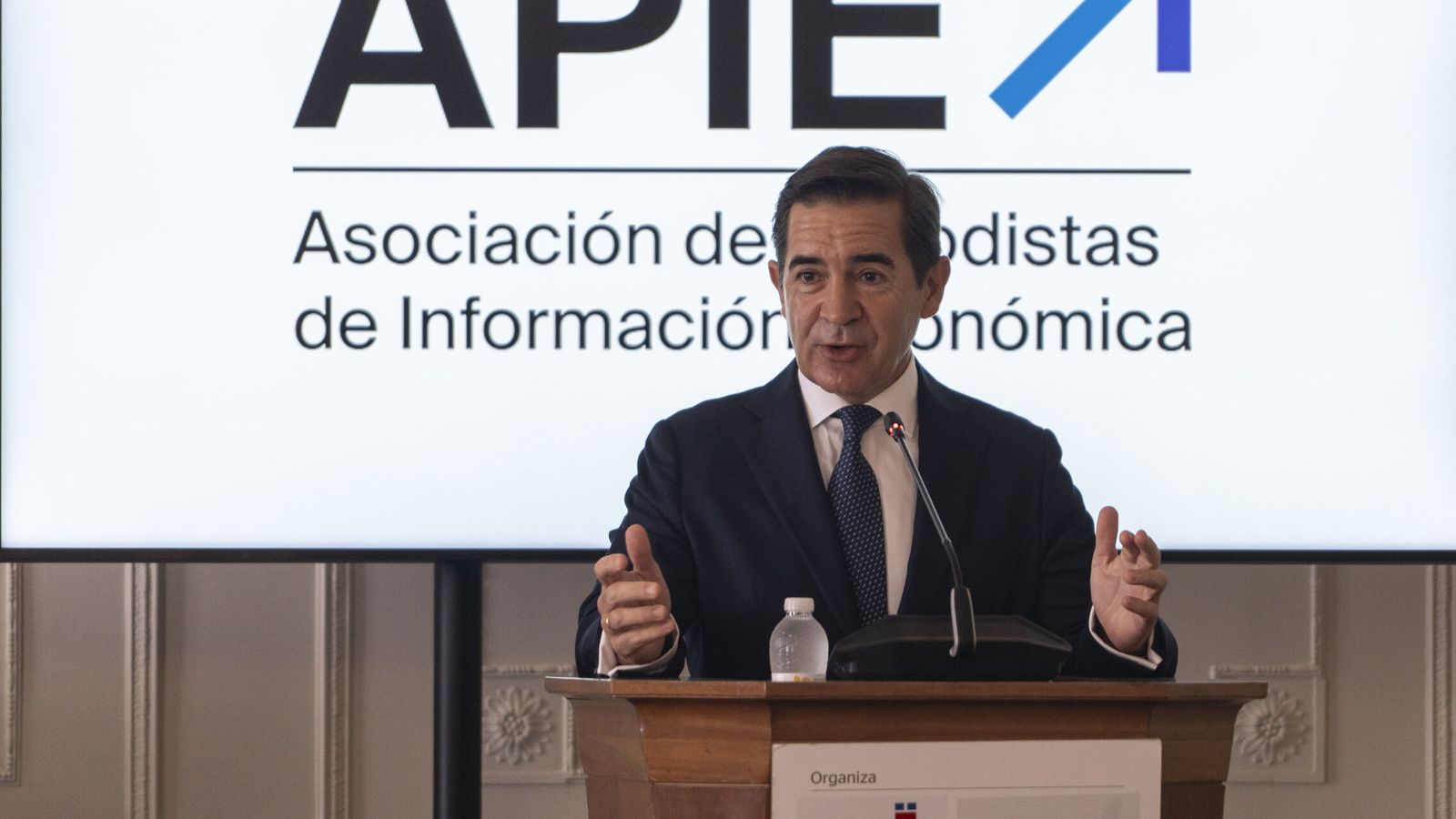 La Asociación de Periodistas de Información Económica renueva su dirección con Macarena Muñoz al frente