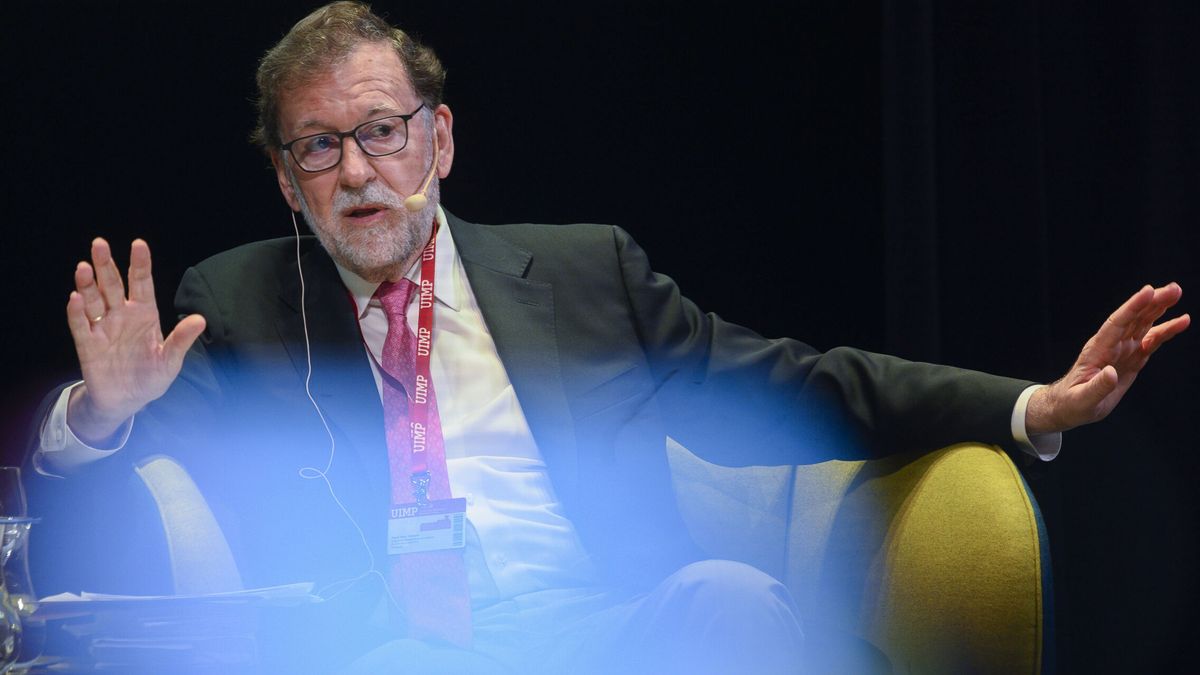 Mariano Rajoy está "absolutamente a favor" del Rey Juan Carlos I