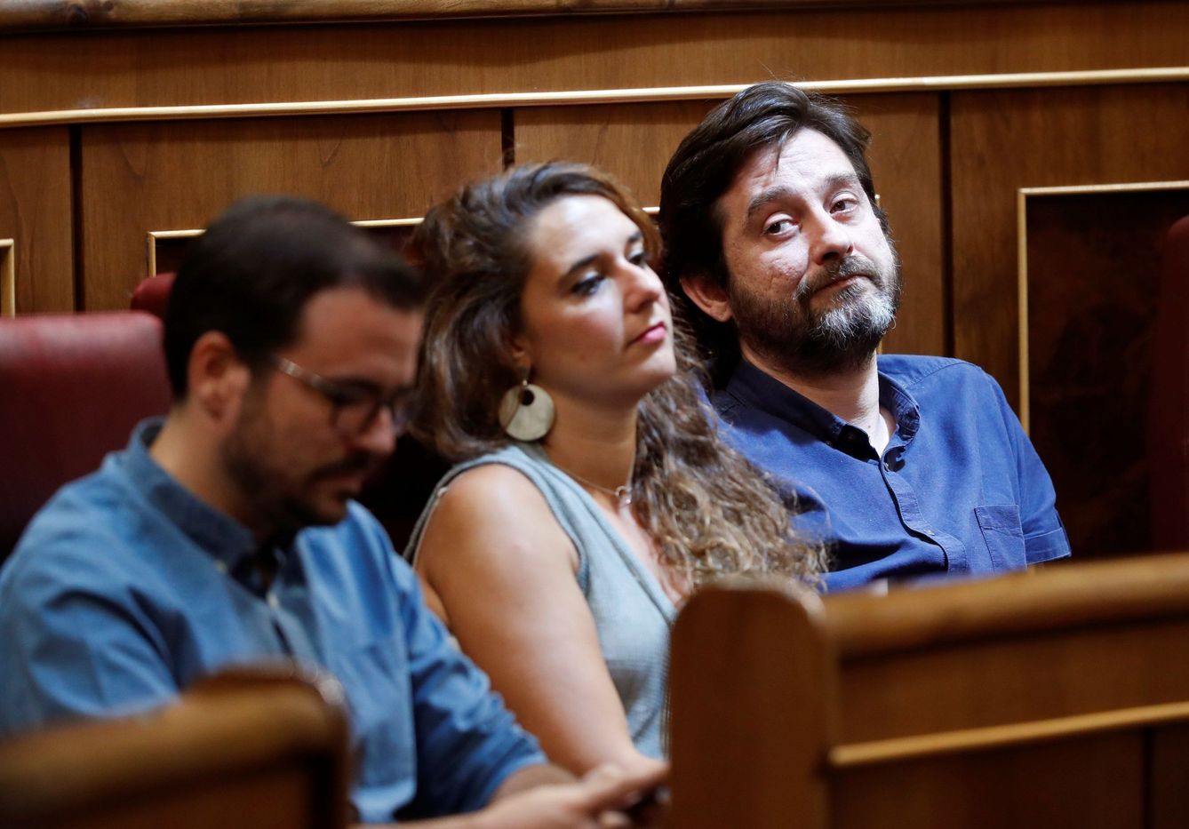 Alberto Garzón, Noelia Vera y Rafa Mayoral, en la sesión del jueves. (EFE)
