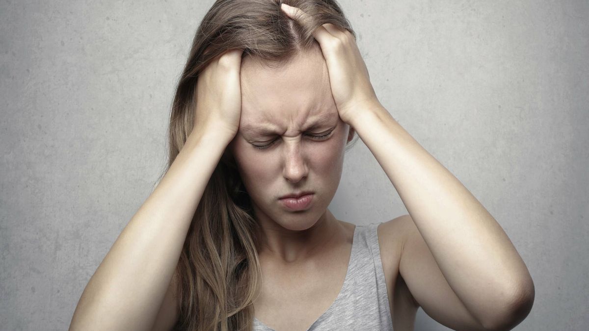 Cefalea 'en trueno': el dolor que puede ser la señal de una hemorragia cerebral