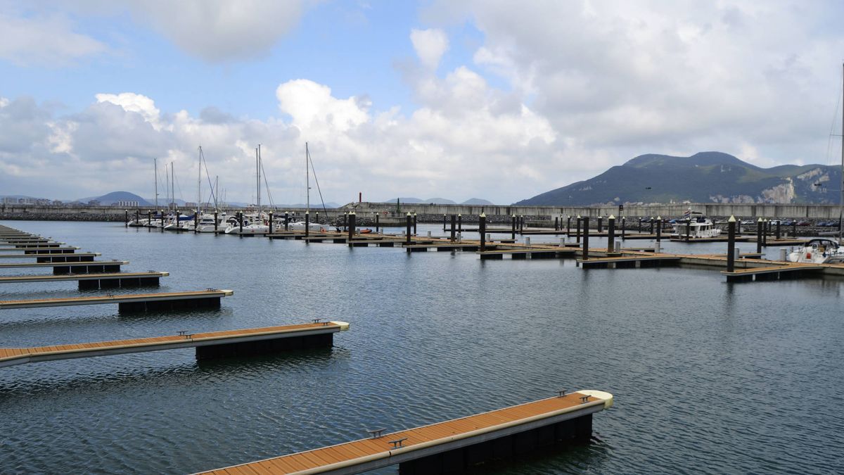 El puerto fantasma de Laredo de 80 millones: la "obra faraónica" de Revilla en Cantabria
