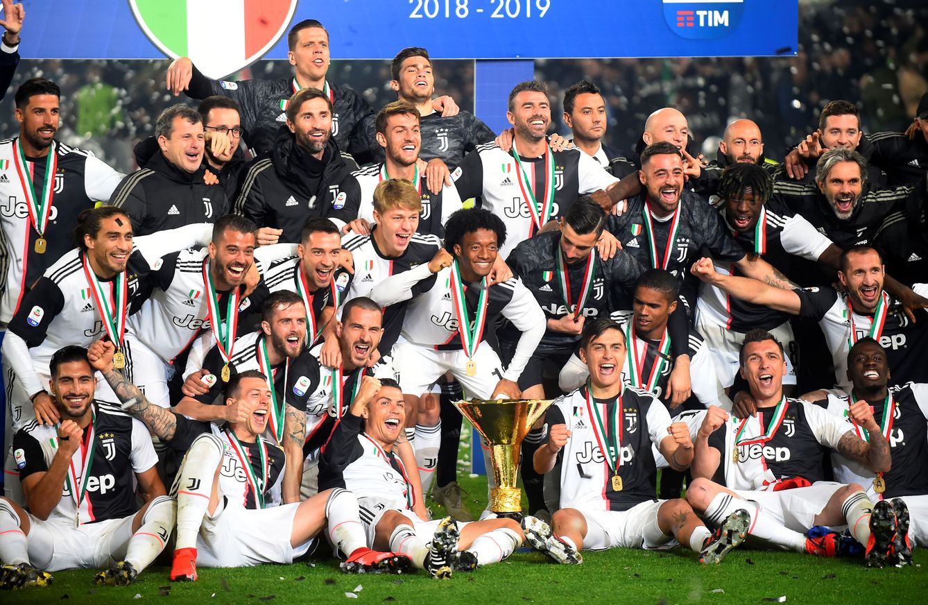 Los jugadores de la Juventus, celebrando uno de los títulos que han ganado esta temporada (Reuters) 