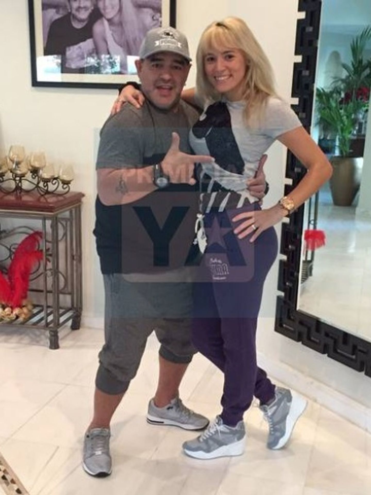 Maradona y su novia, Rocío Oliva ('Primiciasya')