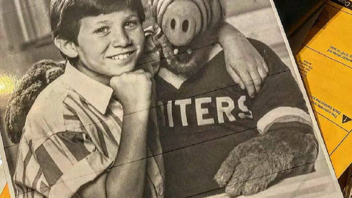 Hallan muerto a Benji Gregory, el niño de la serie 'Alf' a los 46 años