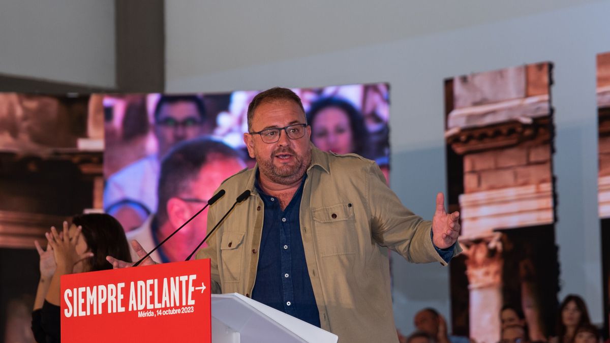 El alcalde extremeño que acogerá a 200 migrantes de Canarias y que desquicia a Vox