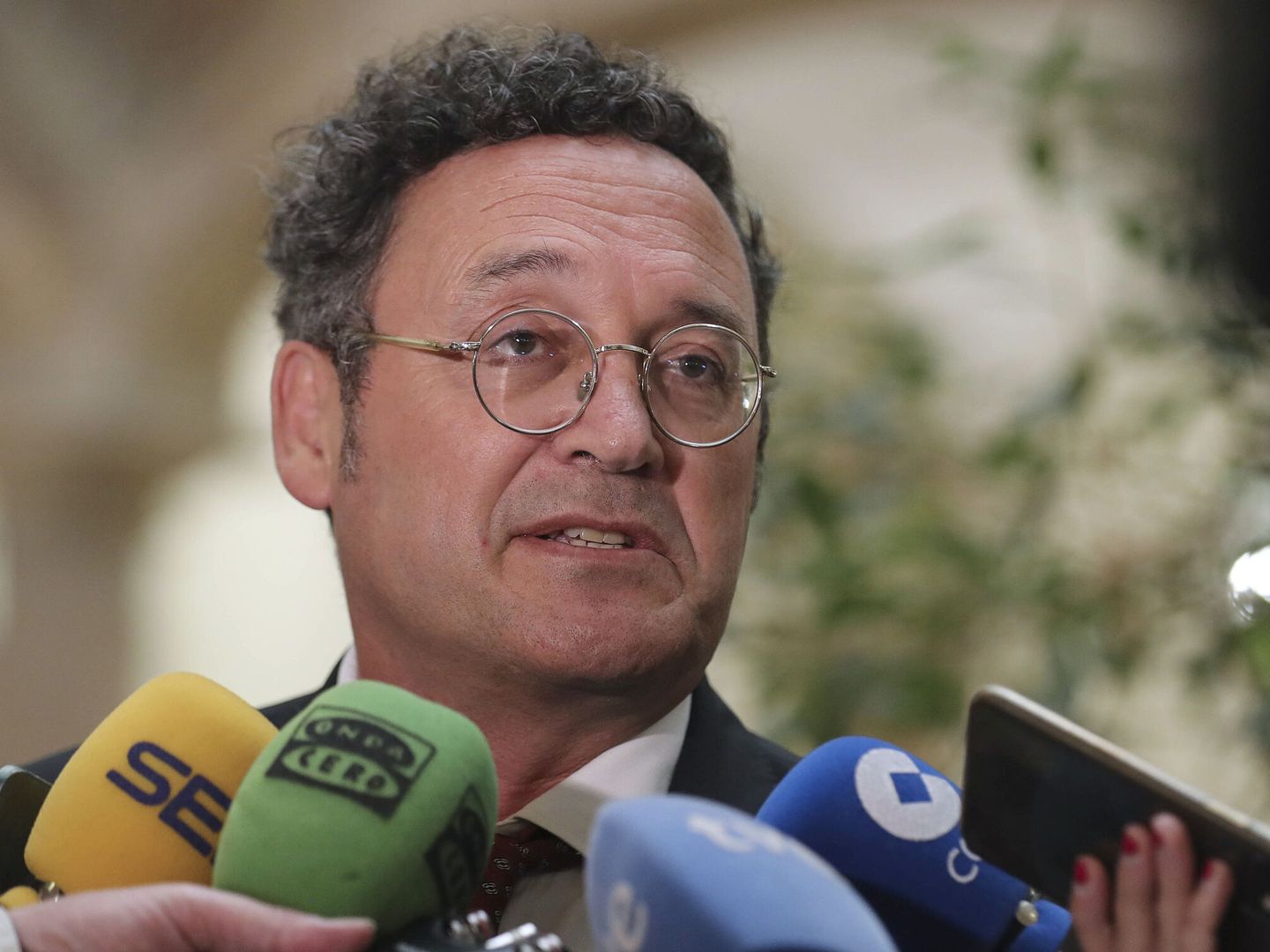 El Supremo imputa al fiscal general por revelar secretos del novio de Ayuso