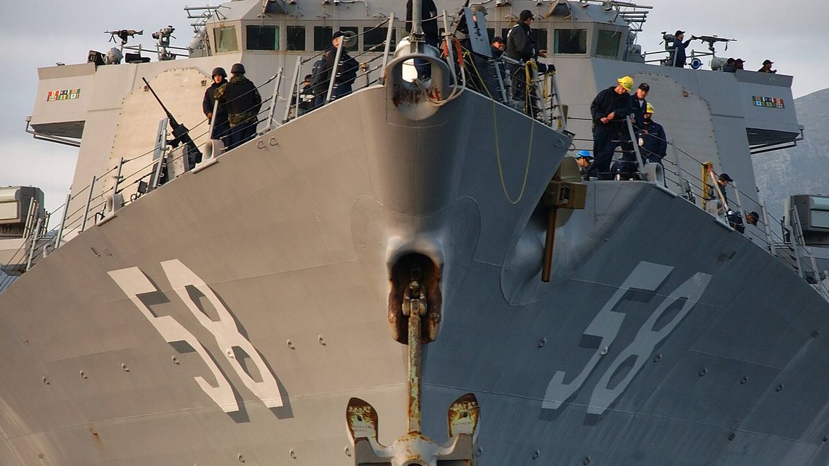 Así es el USS Laboon, el buque de guerra de EEUU que habrían atacado los hutíes