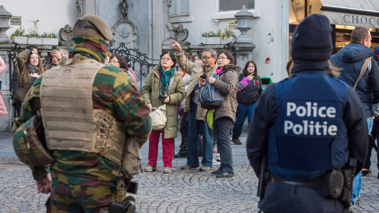 Foto: La Policía y el Ejército custodian las calles de Bruselas. (EFE)