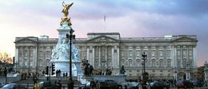 Buckingham Palace está en venta