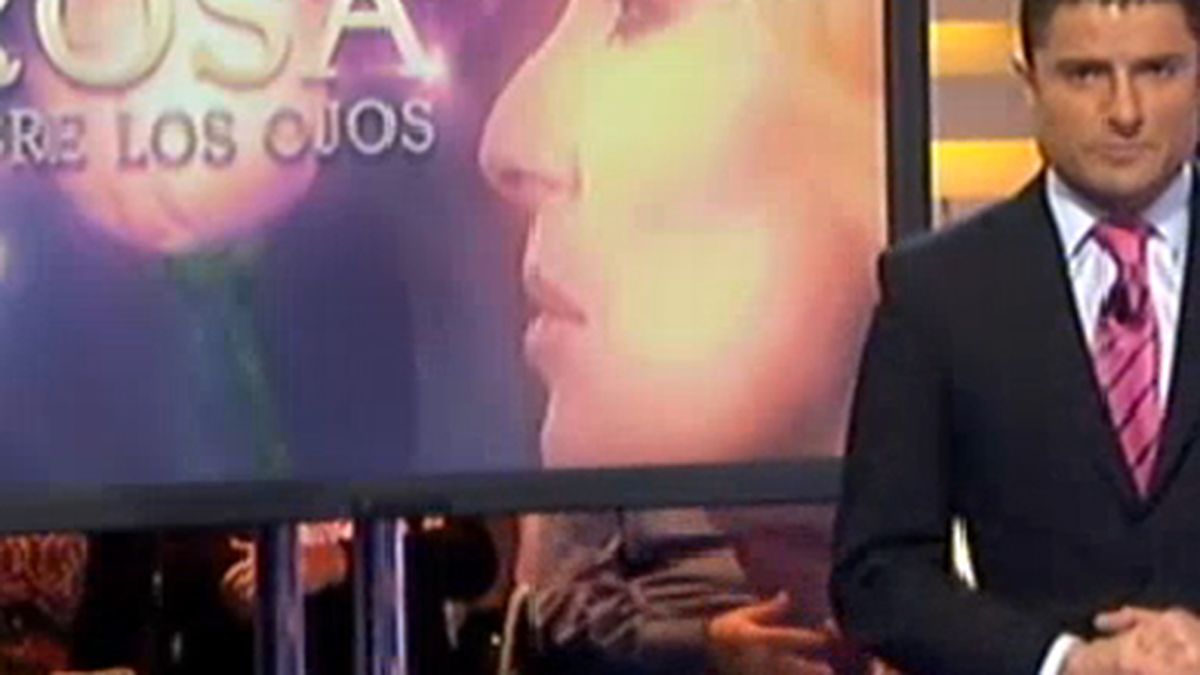 Alfonso Merlos se estrena en 'Abre los ojos' con Rosa Benito