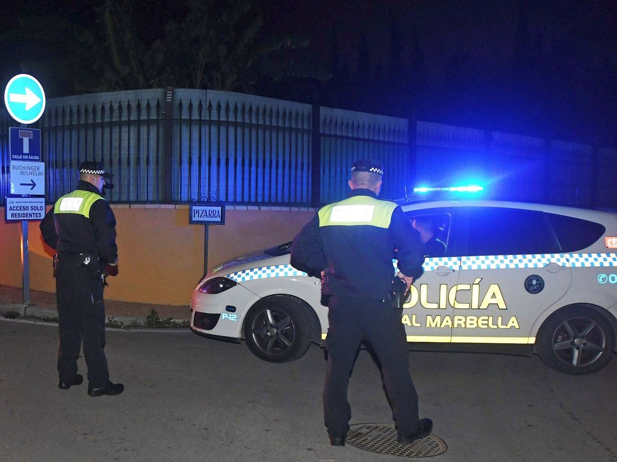 Foto: Investigan muerte de un hombre por disparos en una urbanización de Marbella.
