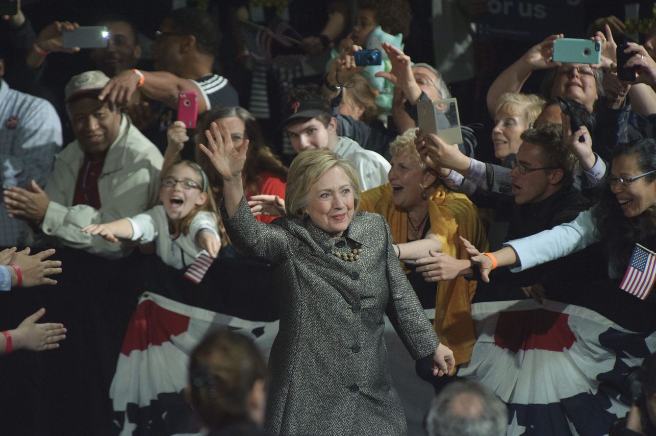 La precandidata demócrata Hillary Clinton en Pensilvania, el 26 de abril de 2016. Ninguno de los aspirantes a la Presidencia de EEUU apoya el TTIP (Reuters)