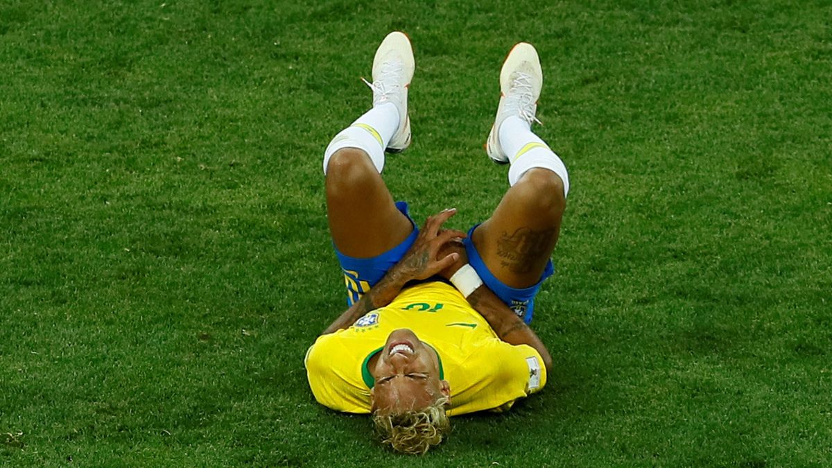 El miedo de Neymar a una recaída de su lesión en el pie se convierte en psicosis