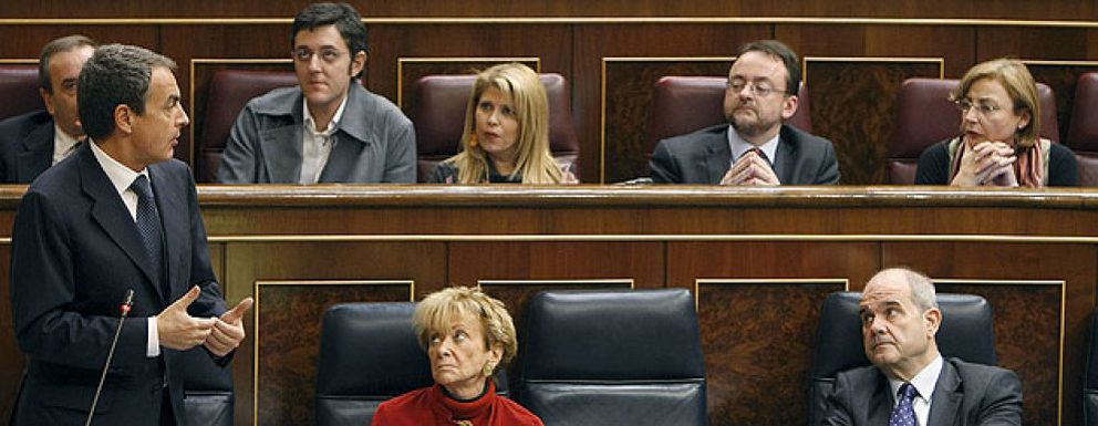 Foto: Zapatero ha desautorizado ya a más de la mitad de los ministros de su Gabinete