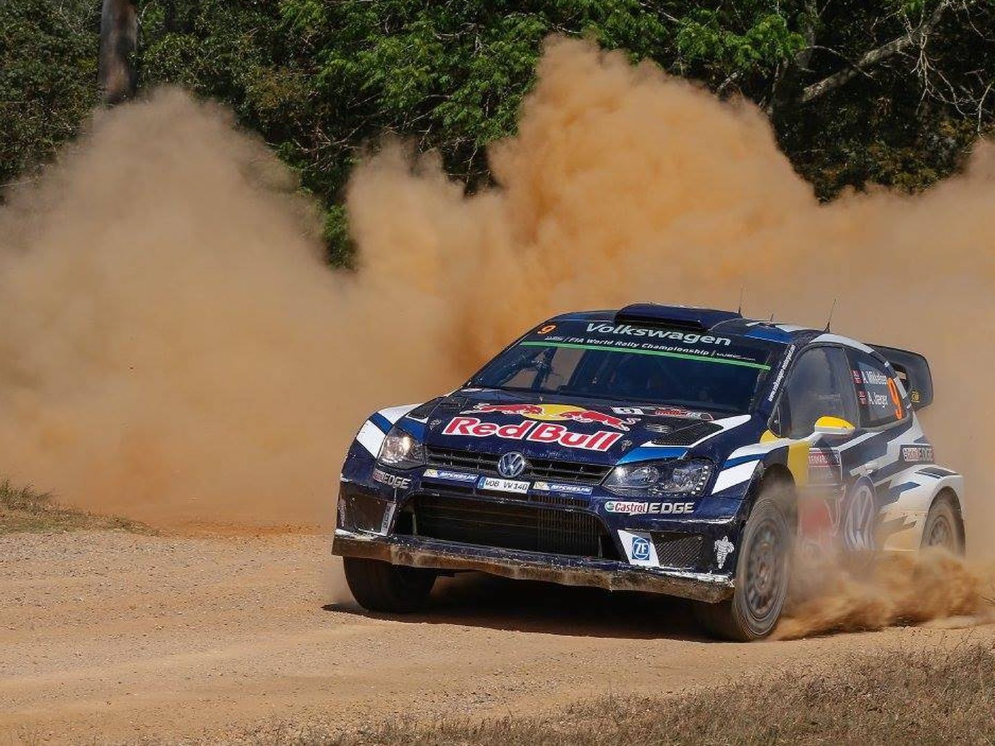Red Bull ha sido hasta este año el principal patrocinador de Volkswagen en el Mundial de Rallyes (Toni Welam/Volkswagen Motorsport)