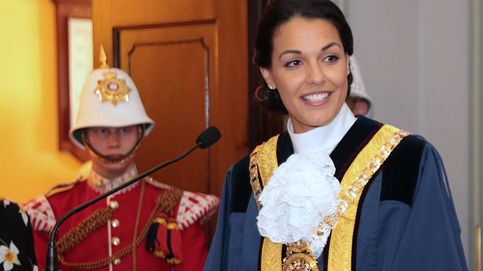 El pasado como Miss Mundo de la alcaldesa de Gibraltar eclipsa su toma de posesión