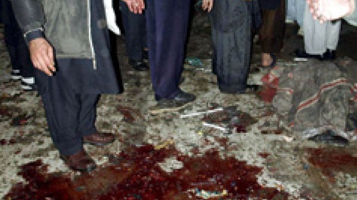 Al menos 10 muertos por un ataque suicida en una mezquita chií al norte de Pakistán