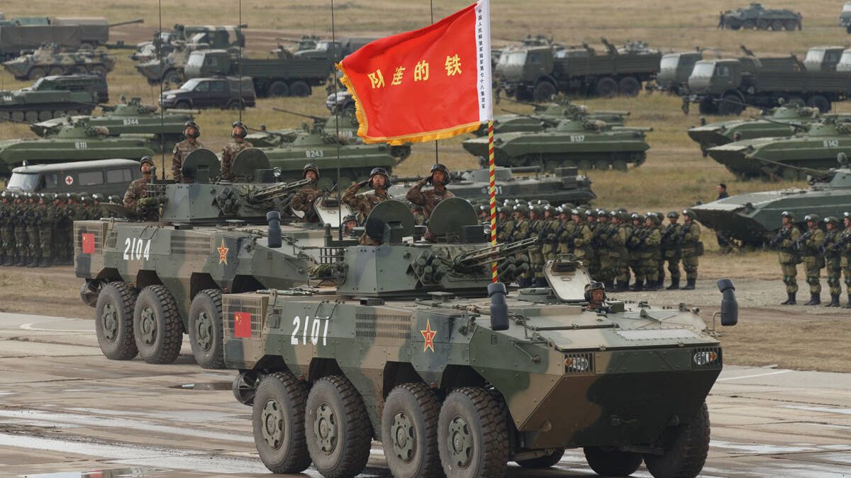 El 'nudo ucraniano' de China: no quiere armar a Rusia, pero tampoco vérselas con EEUU