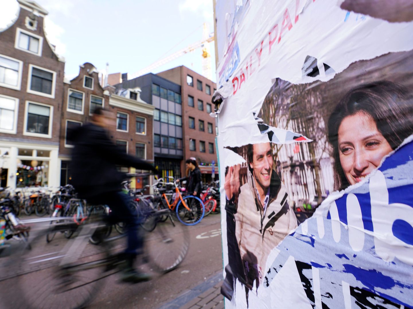 Carteles de campaña de Thierry Baudet durante las elecciones locales de Ámsterdam, el 21 de marzo de 2018. (Reuters)